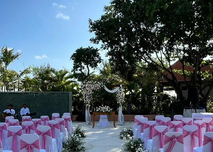 Bintang Bali Resort 5*
